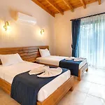 Villa Nea Makri *